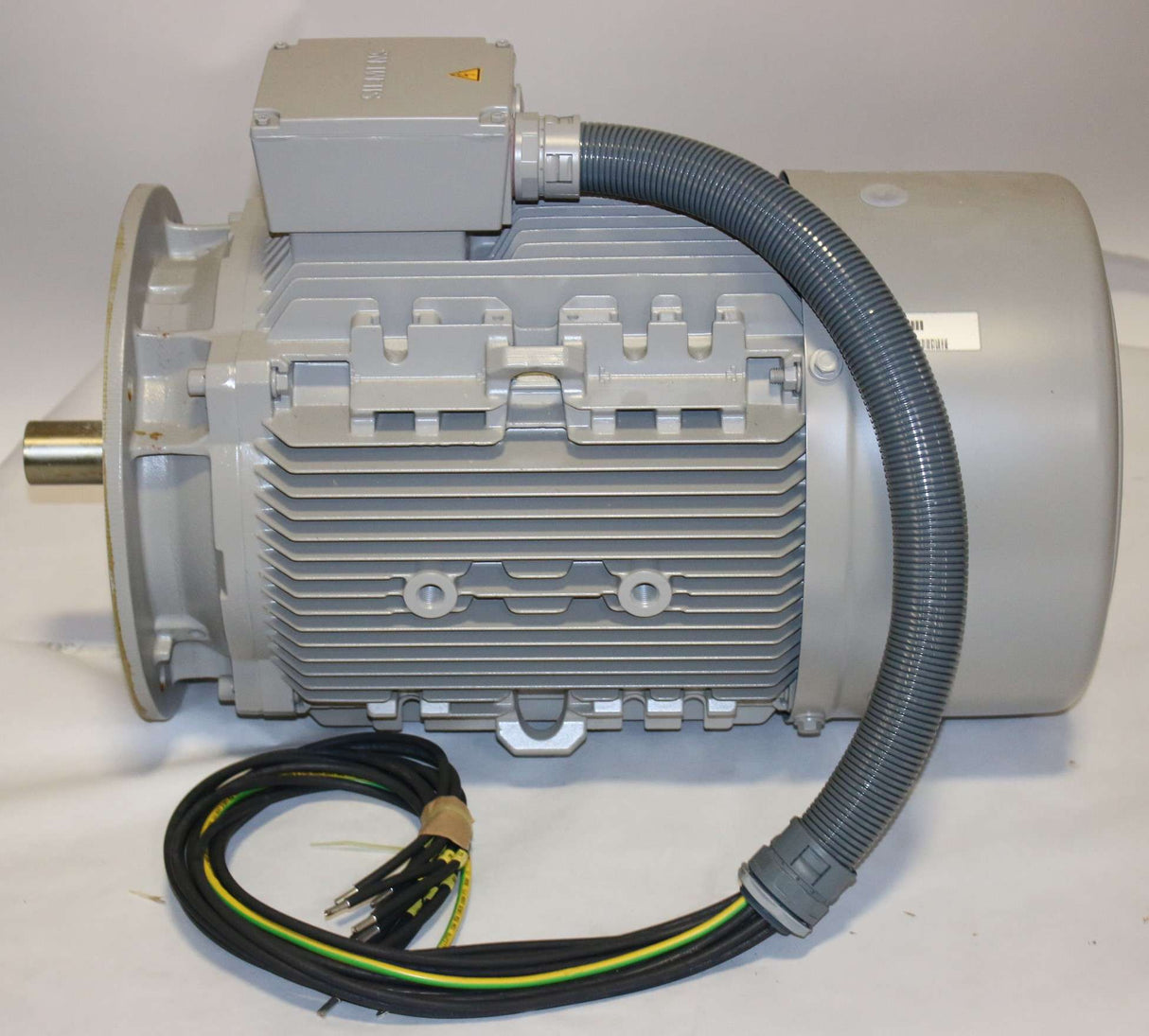 ATLAS COPCO ­-­ 2204110100 ­-­ ELECTRIC MOTOR 37kW 220/230/440/460V 60Hz 3PH