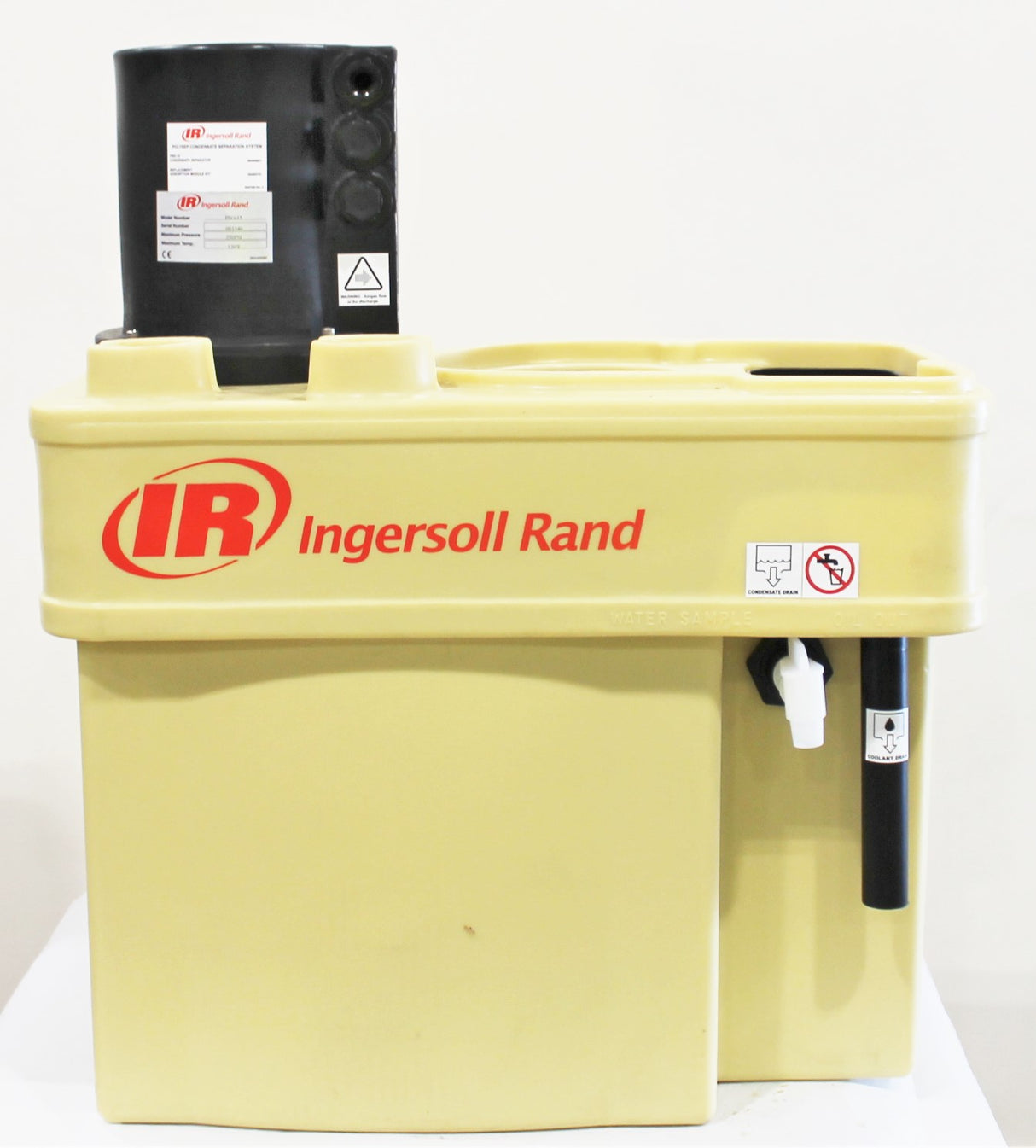 INGERSOLL RAND ­-­ 38339040 ­-­ PNEUMATIC FILTER ELEMENT: OIL SEPARATOR