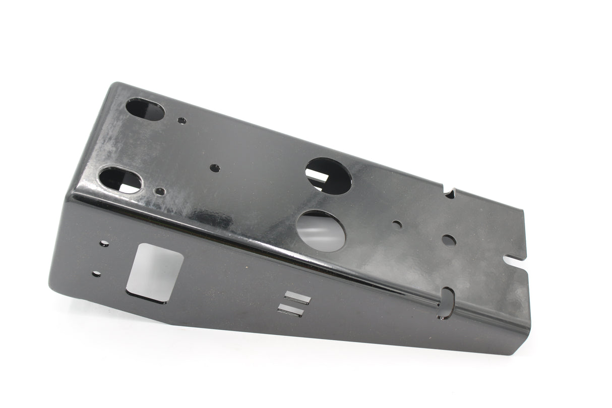 JLG ­-­ 1001196100 ­-­ BRACKET-REAR LIGHT