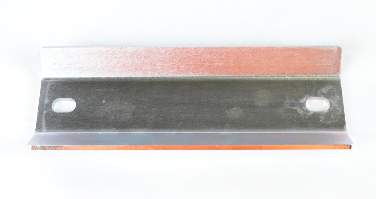 BOBCAT ­-­ 7164300 ­-­ BRACKET