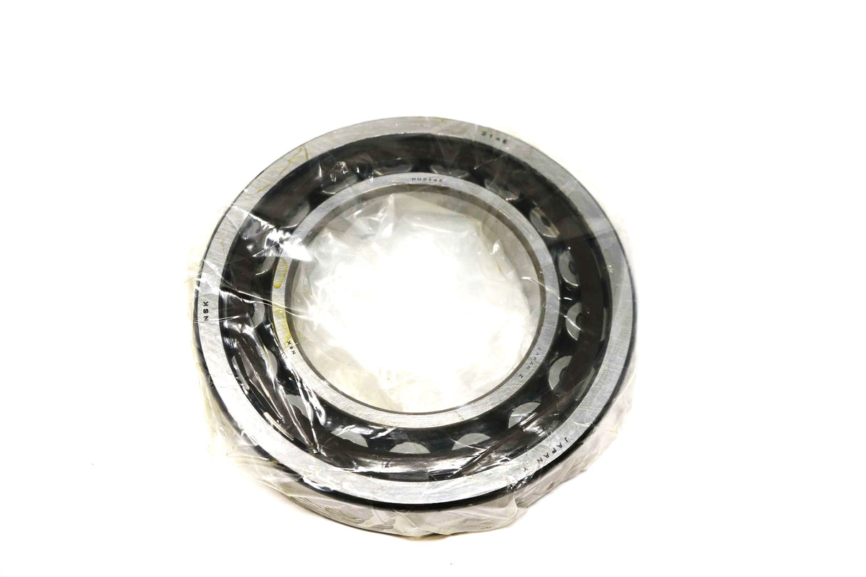 NSK ­-­ NU214ET ­-­ CYLINDRICAL ROLLER BEARING  70MM ID