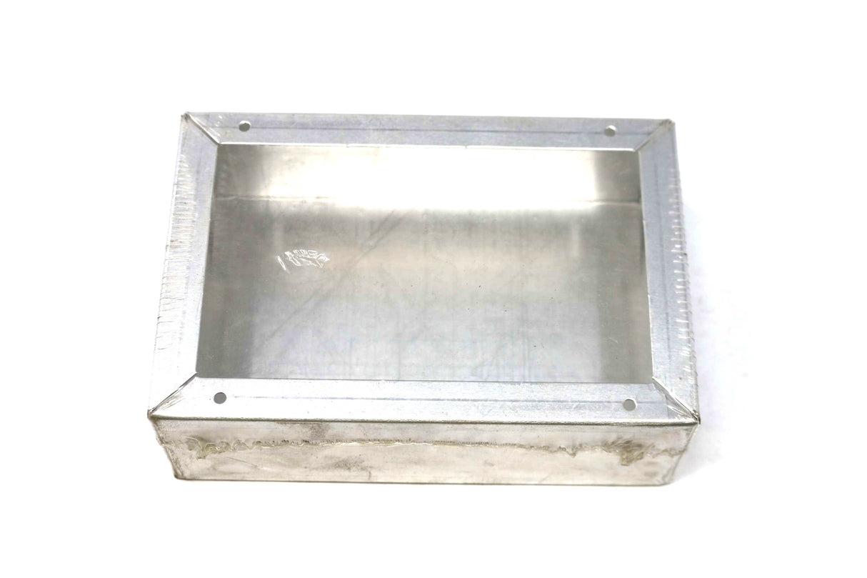 BUD INDUSTRIES INC. ­-­ AC431 ­-­ ALUMINUM CHASSIS (ENCLOSURE) 2" x 4" x 6"