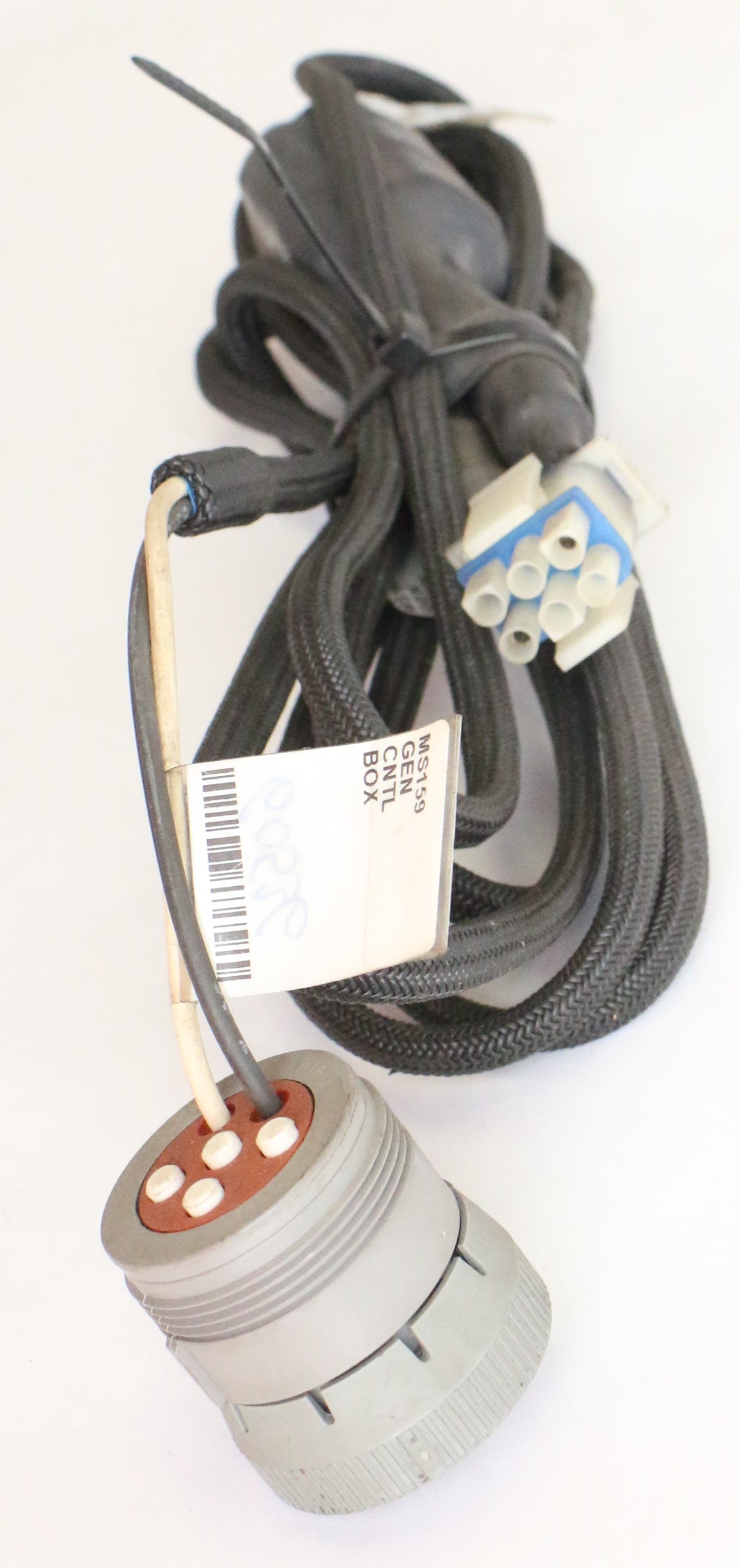 JLG ­-­ 1001236444 ­-­ HARNESS