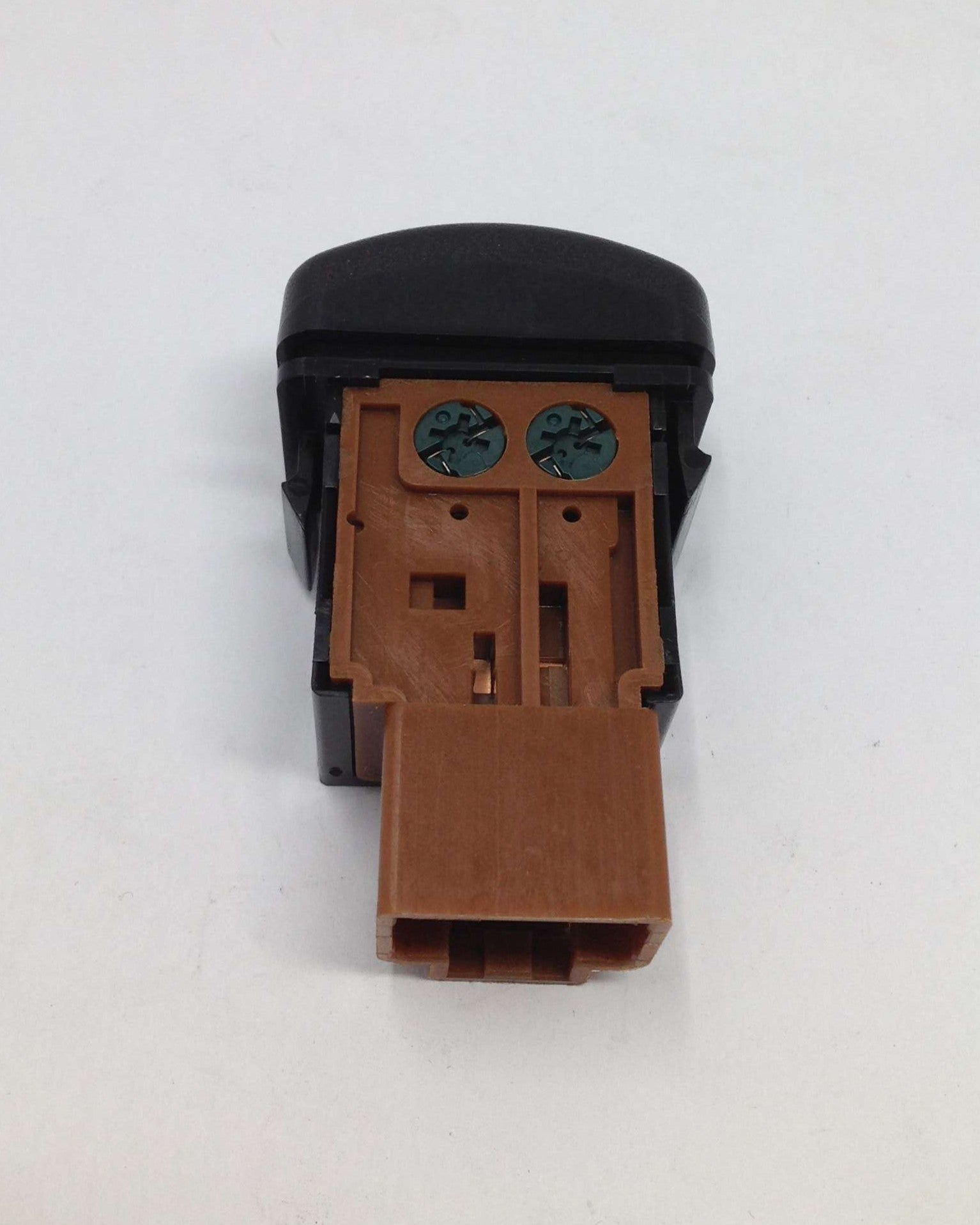 ISUZU - 8-97375-265-1 - ROCKER SWITCH: PTO – Iron Wing Parts