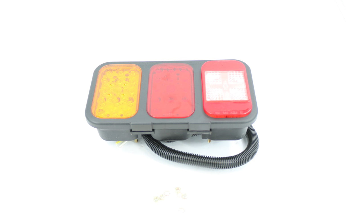 SCHWARZE ­-­ 29072 ­-­ LIGHT ASSY TRUCKLITE LEFT LED