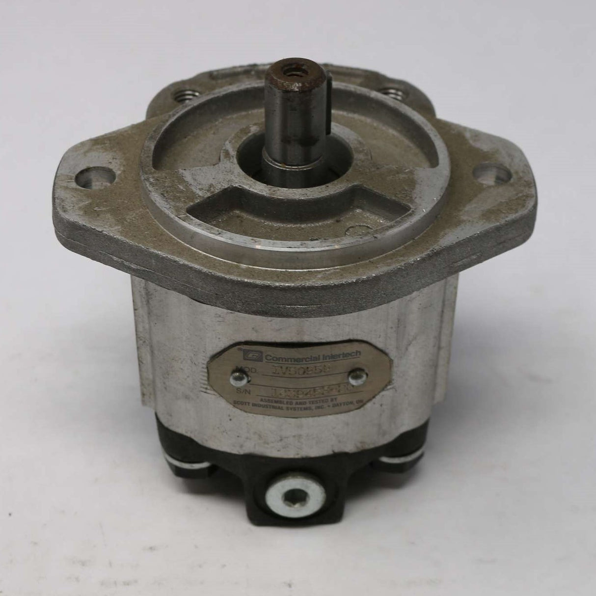 COMMERCIAL INTERTECH ­-­ IV50959 ­-­ HYDRAULIC GEAR MOTOR