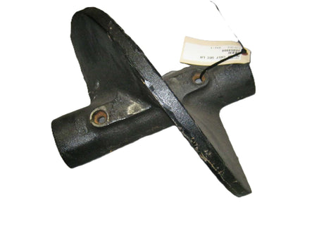 VOLVO ­-­ 20954988 ­-­ CASTING; AUGER - CAST SECTION LH;