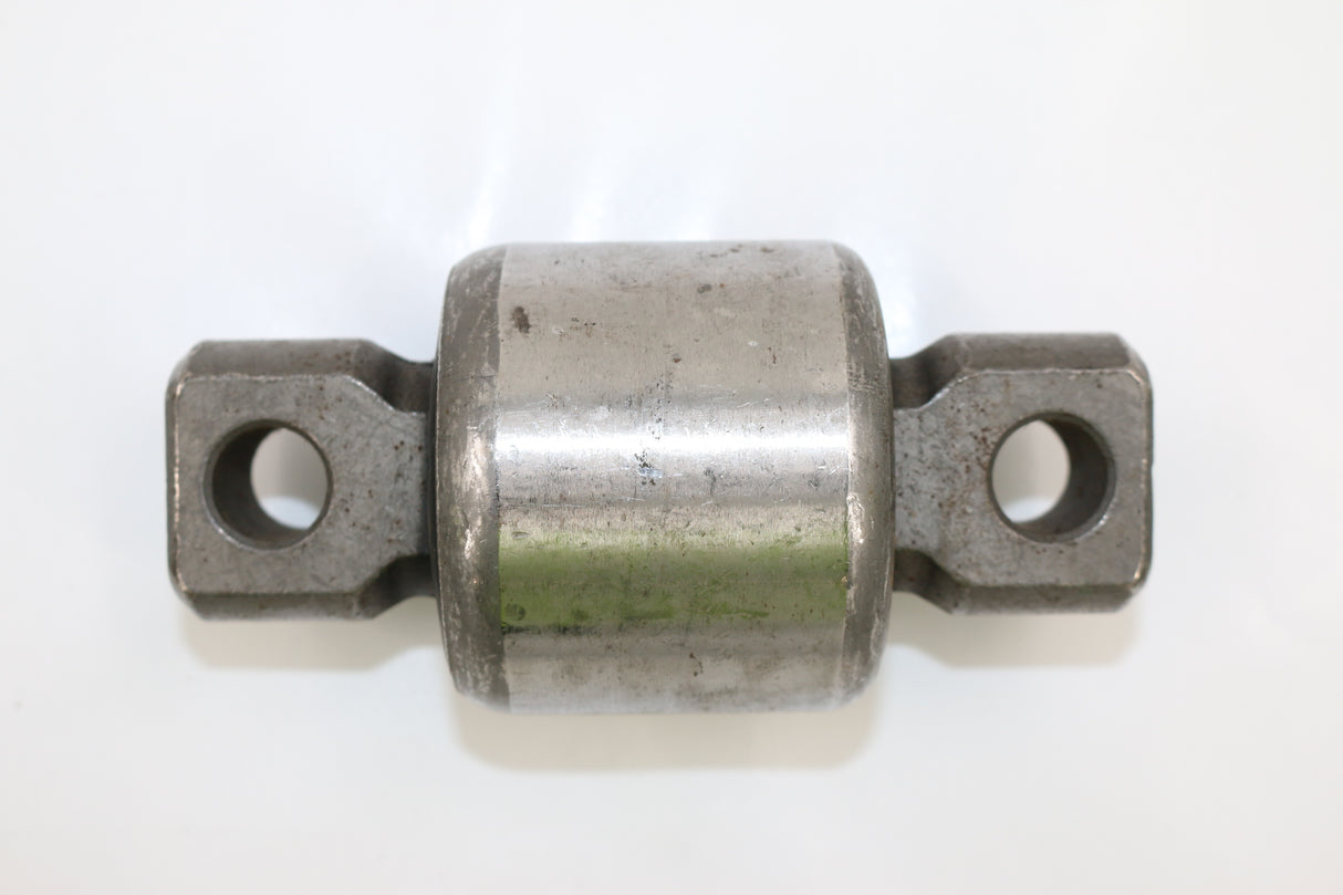 CLEVITE ELASTOMERS (TENNECO DRIV) ­-­ MB09B700530 ­-­ RUBBER BUSHING RADIUS ROD