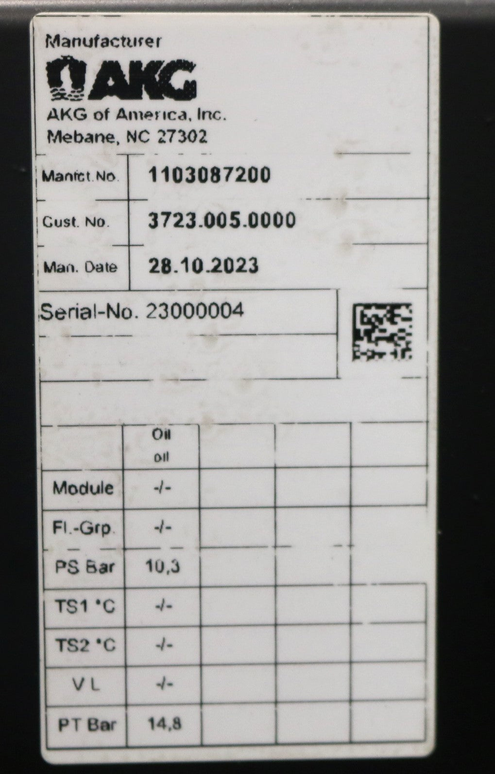 AKG ­-­ 3723.005.0000 ­-­ COOLER-OIL ENG/HYD RG66