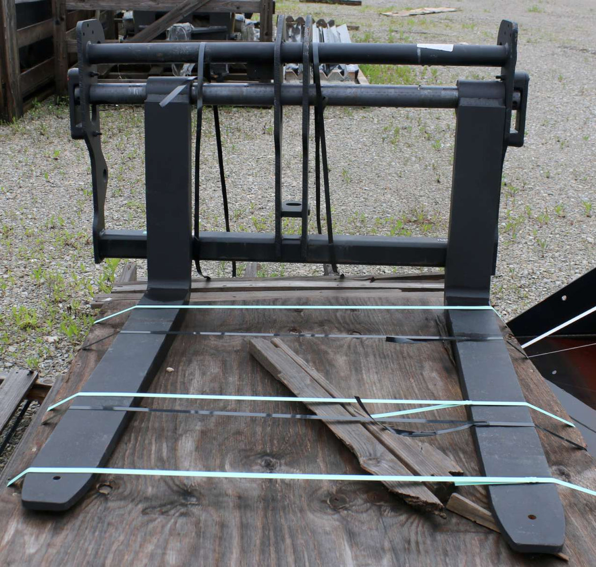 JLG ­-­ 1001276571 ­-­ CARRIAGESTANDARD