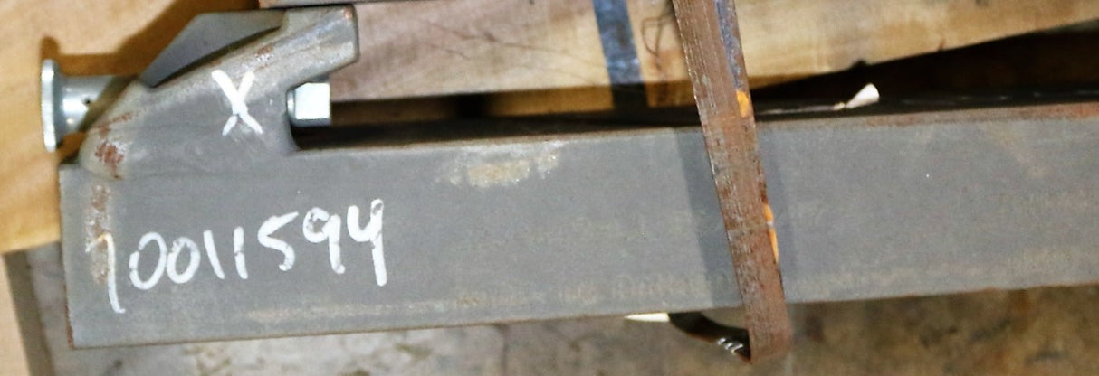 JLG ­-­ 70011594 ­-­ FORK ITA CL4 2.25X6X72 ST