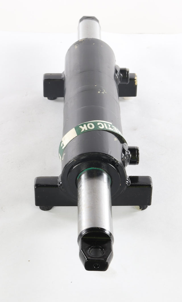 JLG ­-­ 1001269703 ­-­ CYLSTEER