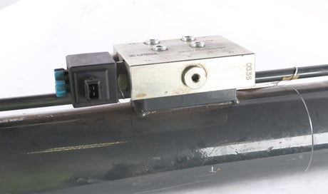 JLG ­-­ 262787H2 ­-­ CYLINDER SECOND ARM