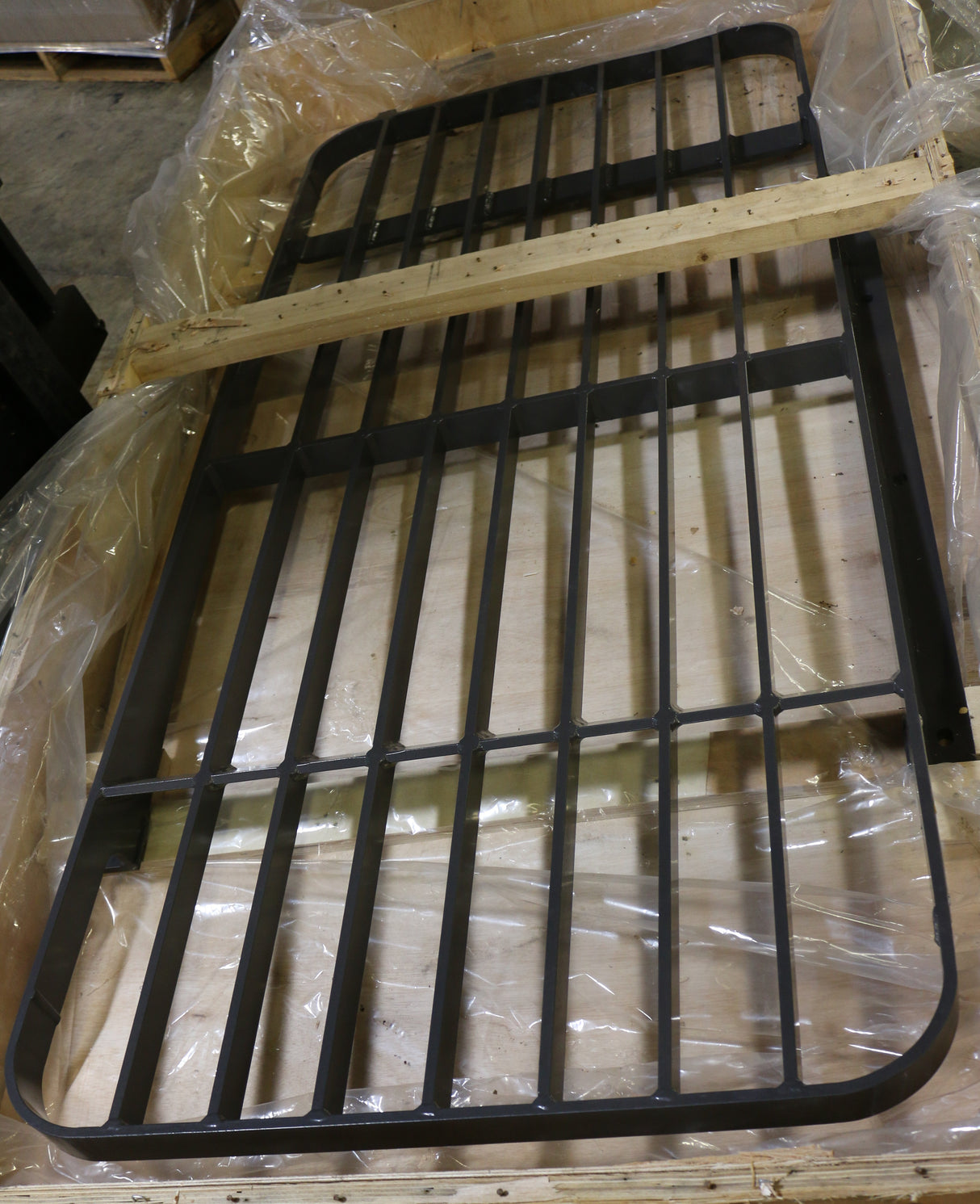 VOLVO ­-­ 14784867 ­-­ CAB GUARD ASM FOPS