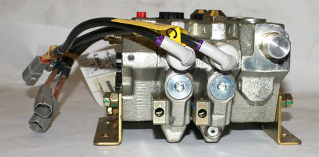 PARKER ­-­ VAL3214-0004-115 ­-­ HYDRAULIC VALVE