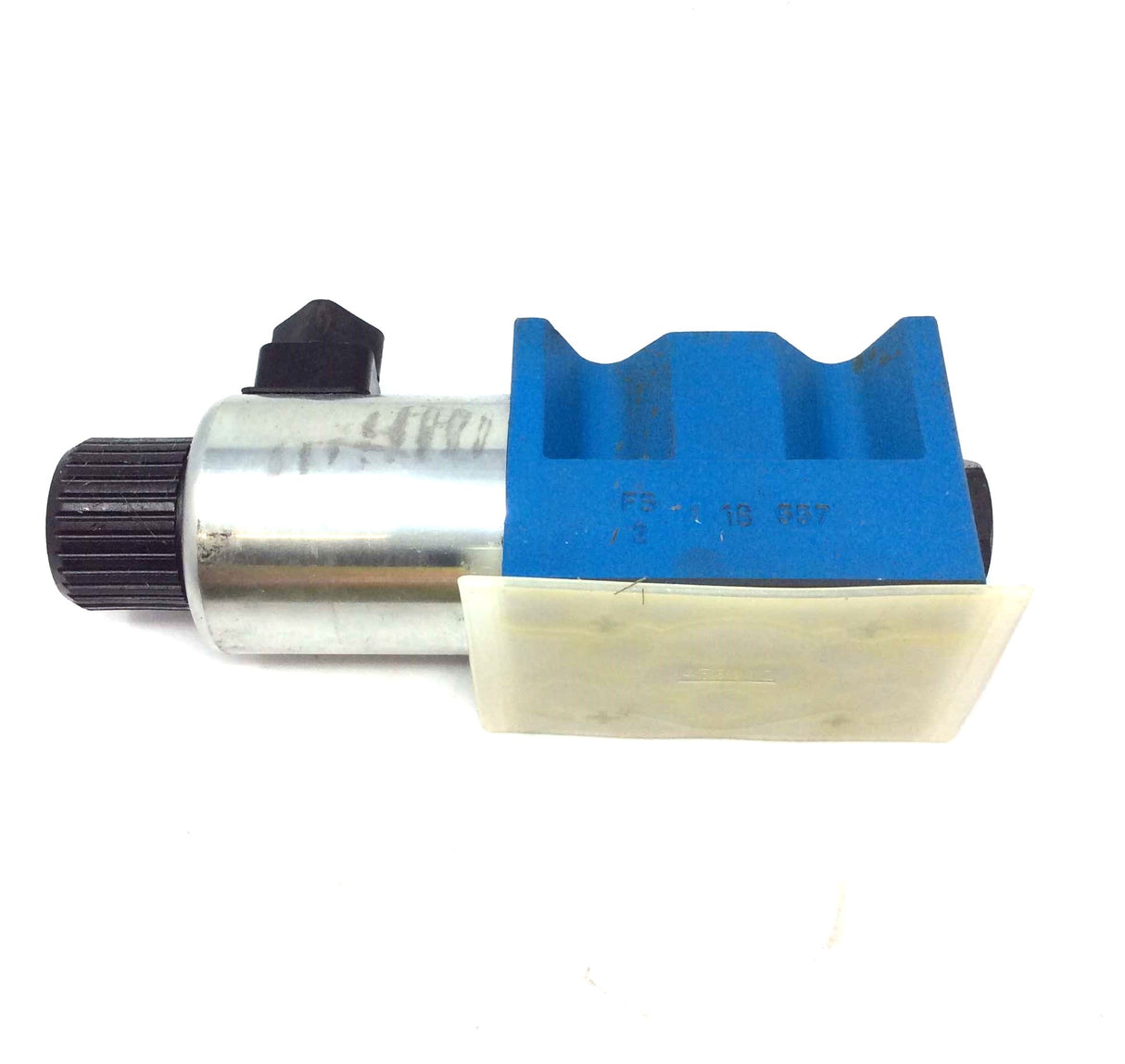 VICKERS ­-­ 6035589-001 ­-­ DIRECTIONAL VALVE