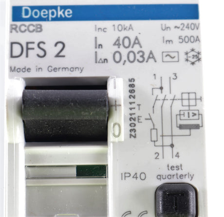DOEPKE ­-­ DFS 2 040-2/0.03-A ­-­ 40A 2-POLE BREAKER RCCB