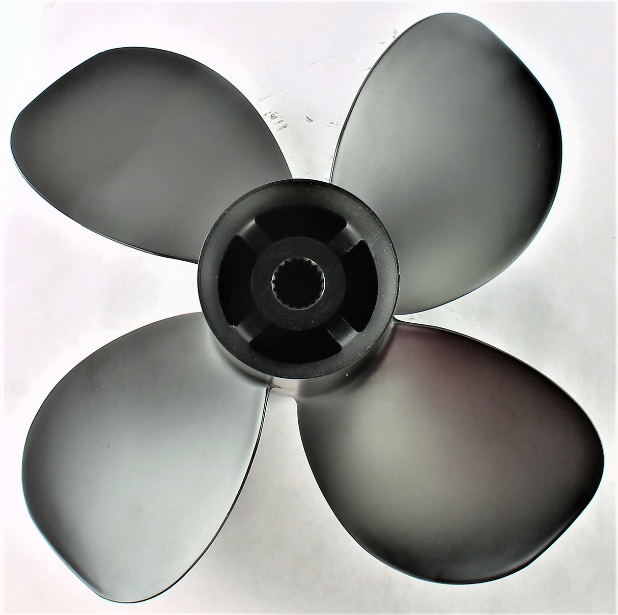 VOLVO PENTA ­-­ 21924242 ­-­ PROPELLER J2 REAR