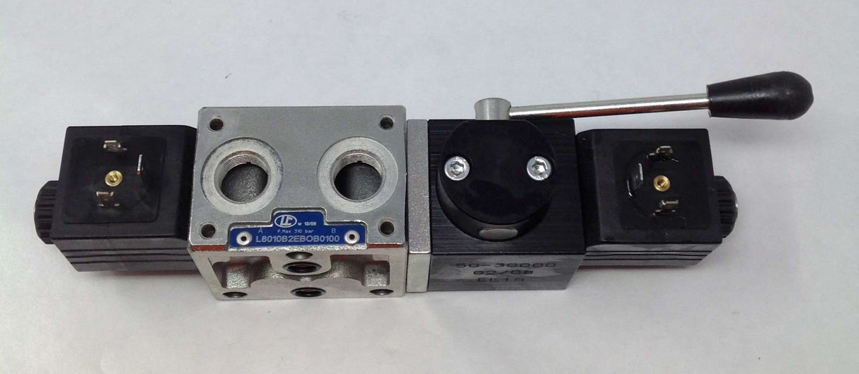 BOSCH REXROTH OIL CONTROL ­-­ L8010B2EBOB0100 ­-­ VALVE BLOCK SECTION