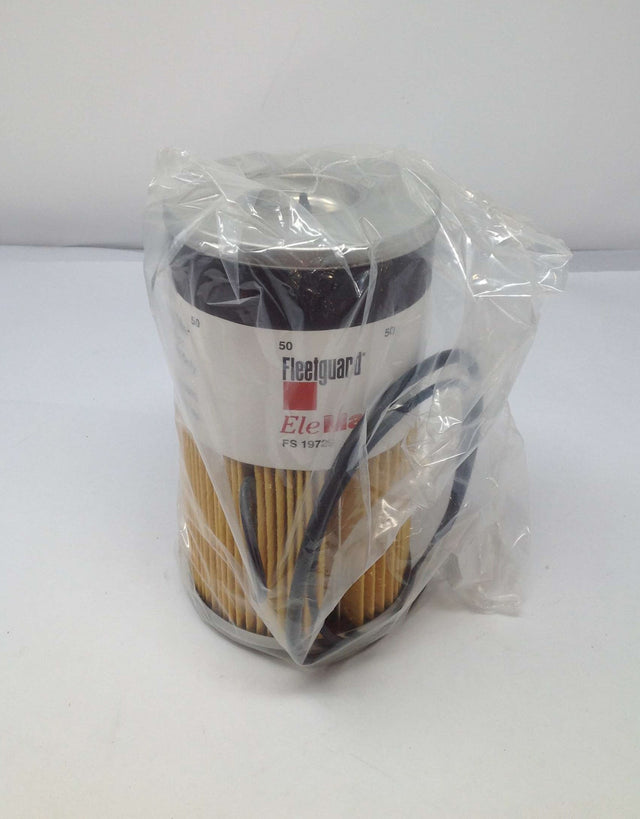 FLEETGUARD ­-­ FS19729 ­-­ FUEL FILTER STANDARD SIZE