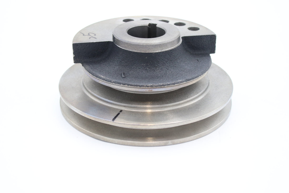 BOBCAT ­-­ 7019199 ­-­ PULLEY DRIVE