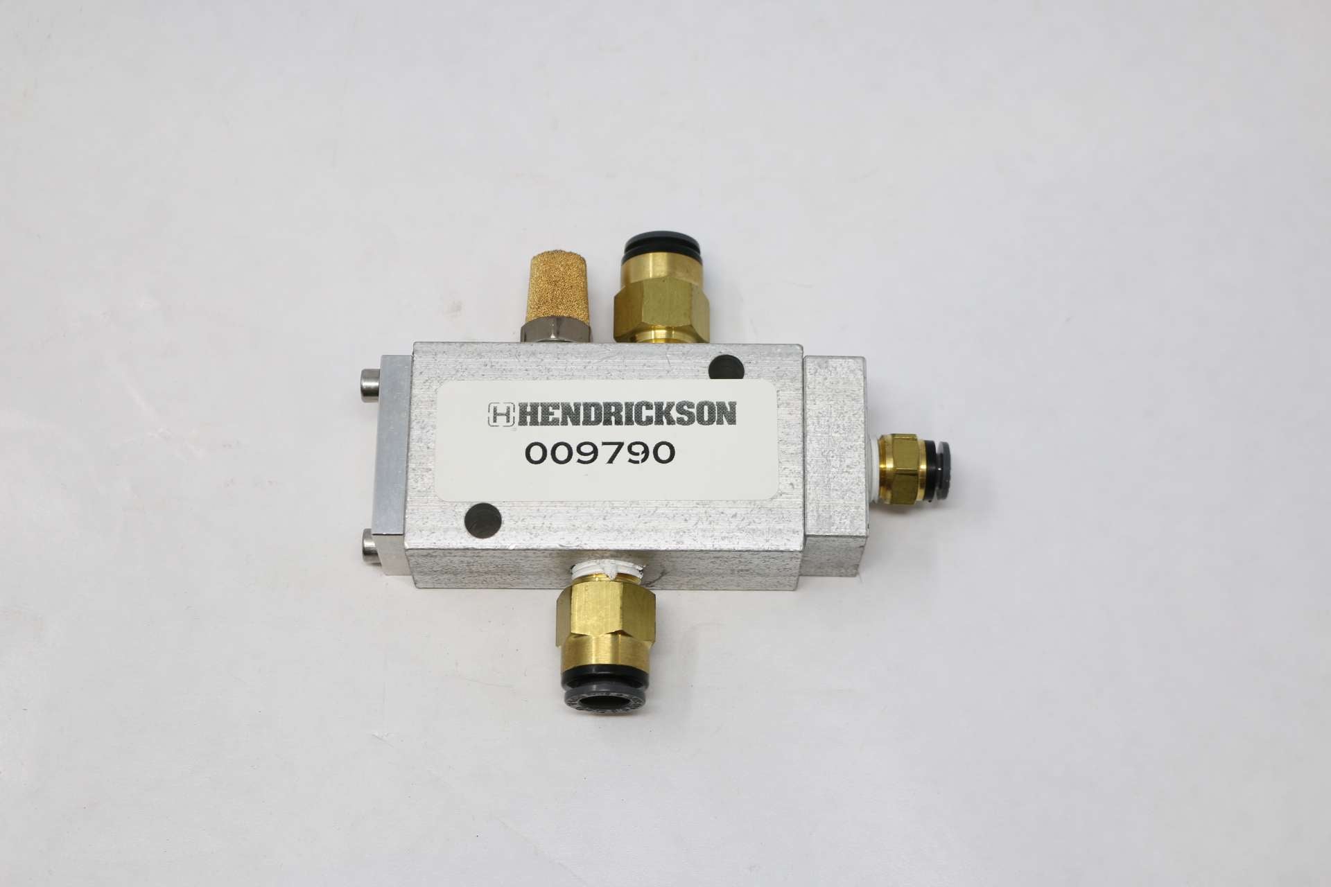 funk ojisan GOLDEN VALVE  3ノブ HENDRICKSON - 009790 - REVERSE LIFT & LOCK VALVE – Iron Wing