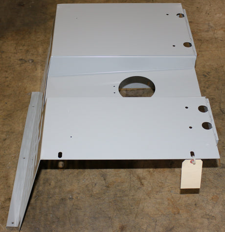 JLG ­-­ 91556015 ­-­ COVER RADIATOR
