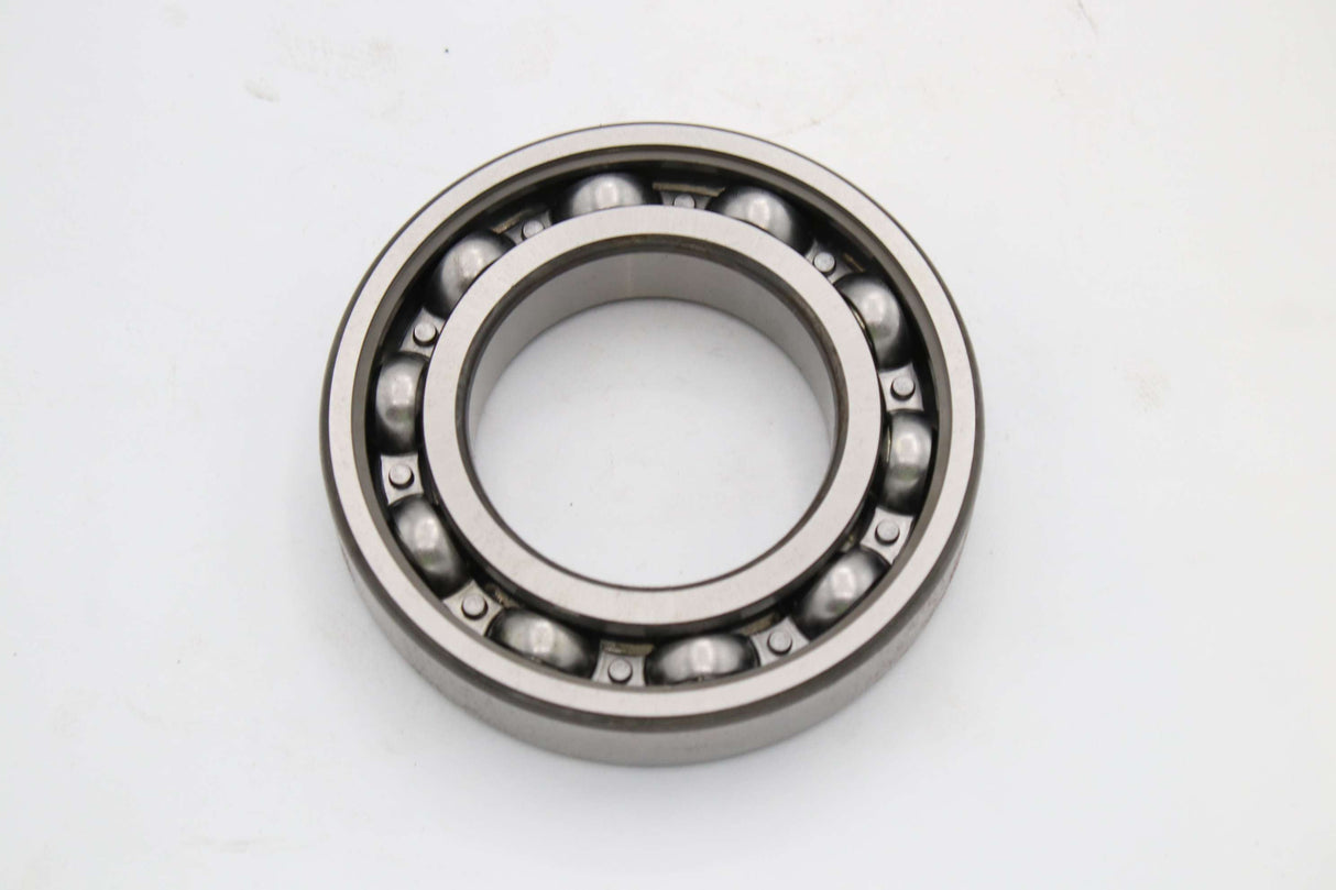 JOHN DEERE    ­-­ F40211 ­-­ BALL BEARING - DEEP GROOVE RADIAL 100mm OD