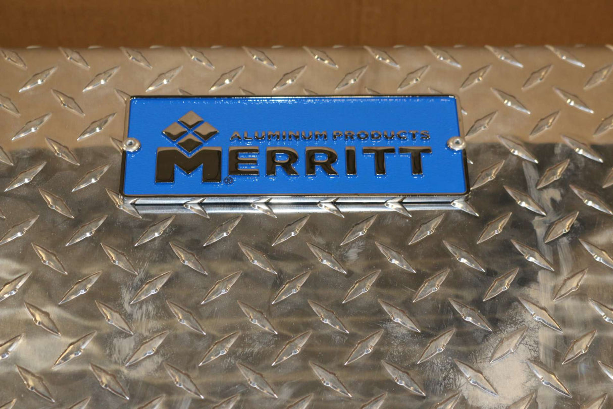 MERRITT ALUMINUM PRODUCTS ­-­ 253 ­-­ TOOL BOX 22X9X24 DP SGL DR BETWEEN FRM