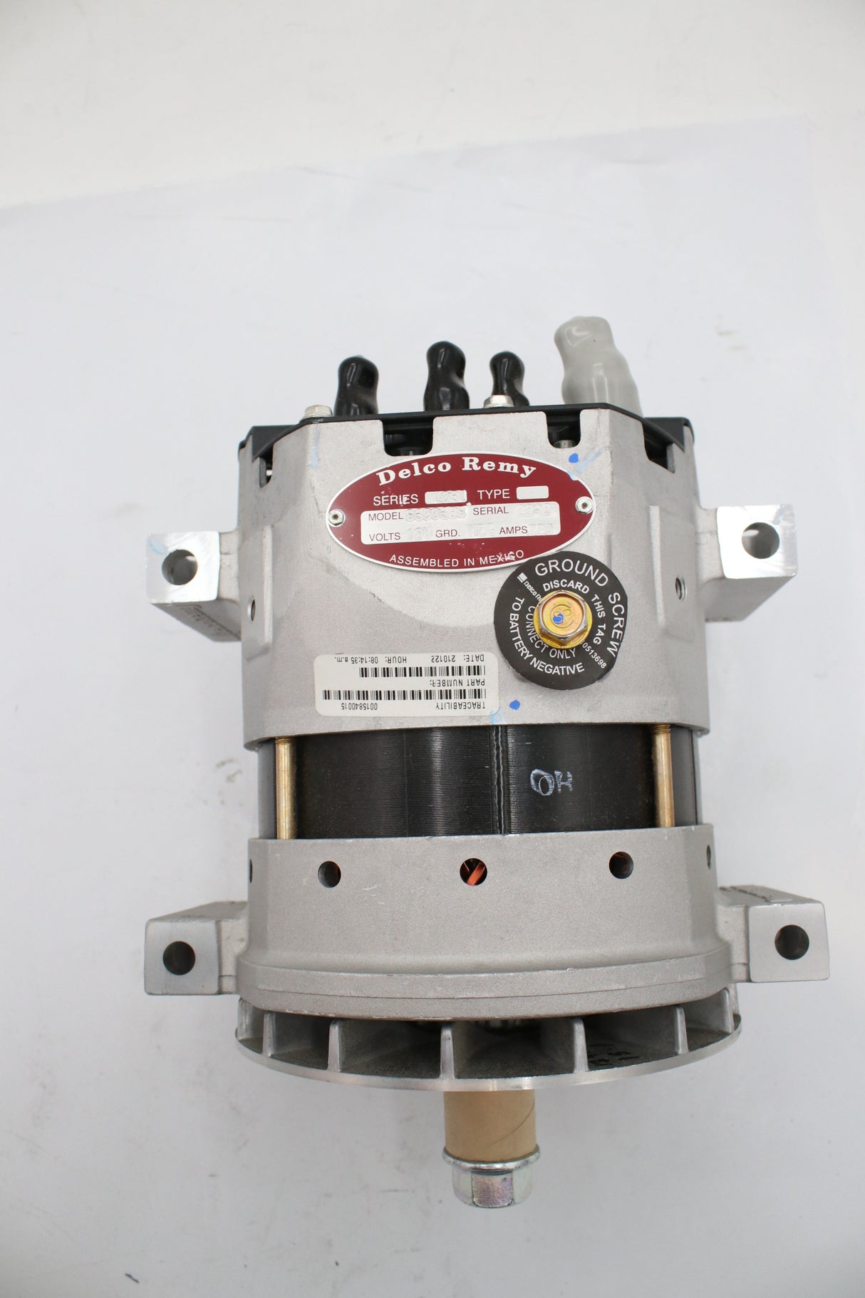 DELCO REMY ­-­ 8600628 ­-­ ALTERNATOR 40SI  320AMP 12V  NEG PAD MOUNT