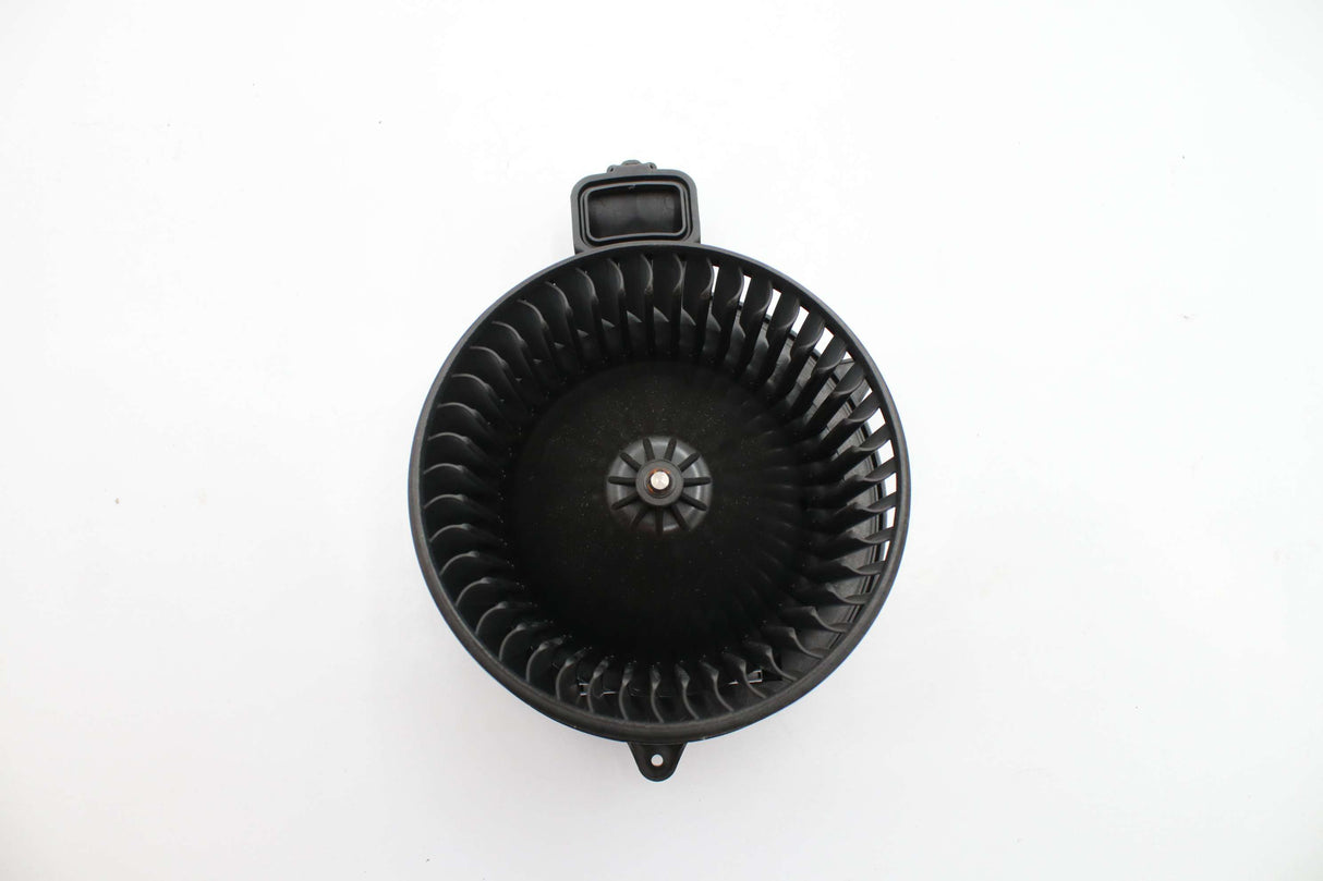 PACCAR ­-­ CR705002 ­-­ HEATER BLOWER MOTOR