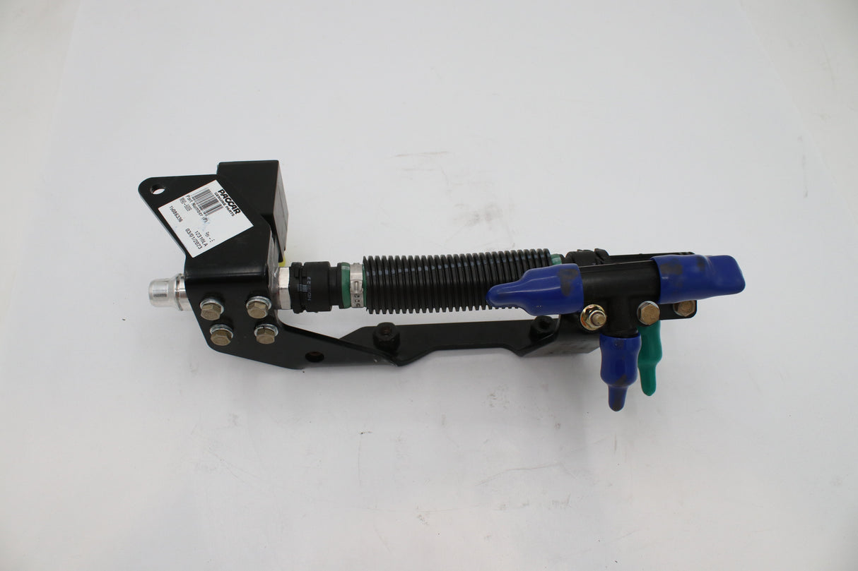 PACCAR ­-­ M90-6009 ­-­ COOLANT TEE