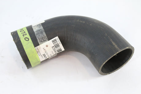 NAVISTAR ­-­ 2042165C2 ­-­ HOSE LOWER RADIATOR 90DEG 2-1|