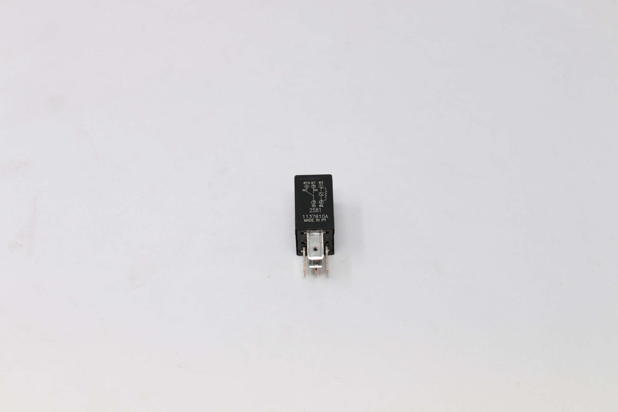 TE CONNECTIVITY ­-­ VFM-15F41-S01 ­-­ ELECTROMECHANICAL RELAY  12VDC