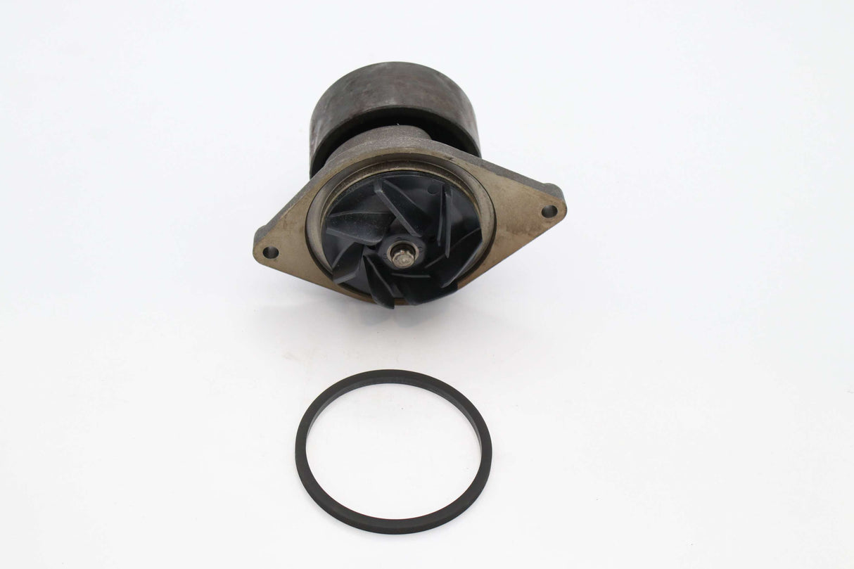 CUMMINS ­-­ 5313711 ­-­ WATER PUMP