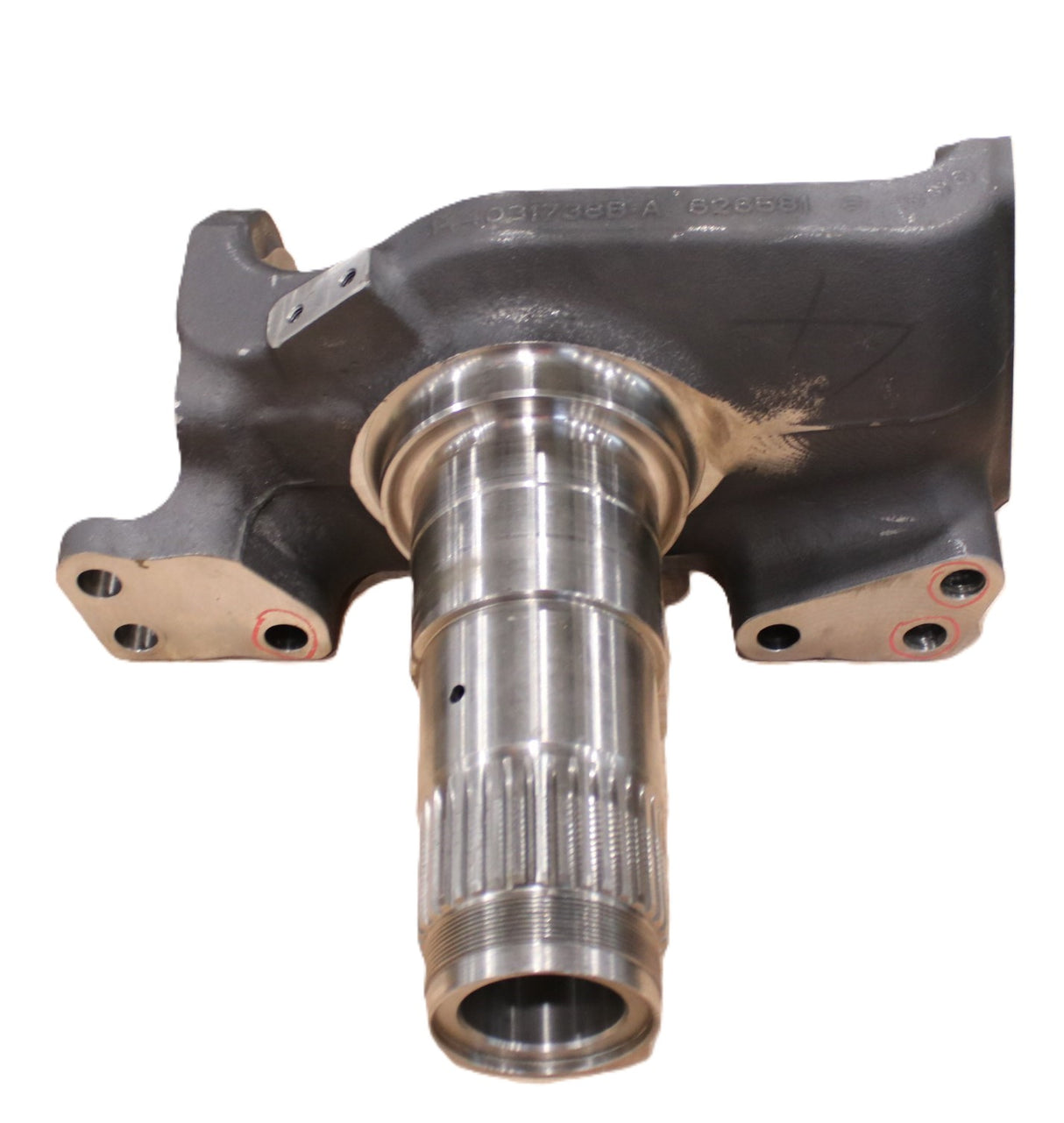 AXLETECH ­-­ 144031739EX ­-­ CAST IRON SUSPENSION KNUCKLE S