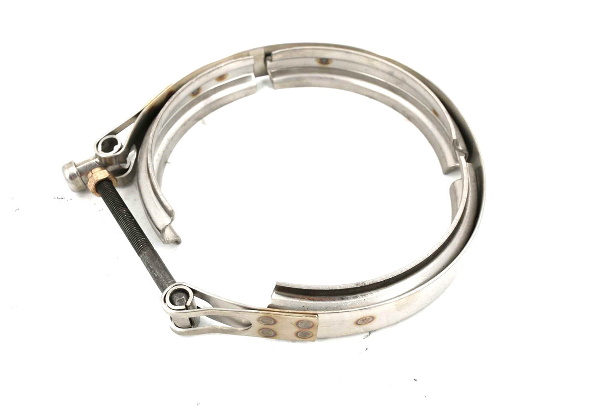 PREVOST ­-­ 19503077 ­-­ CLAMP- V-BAND