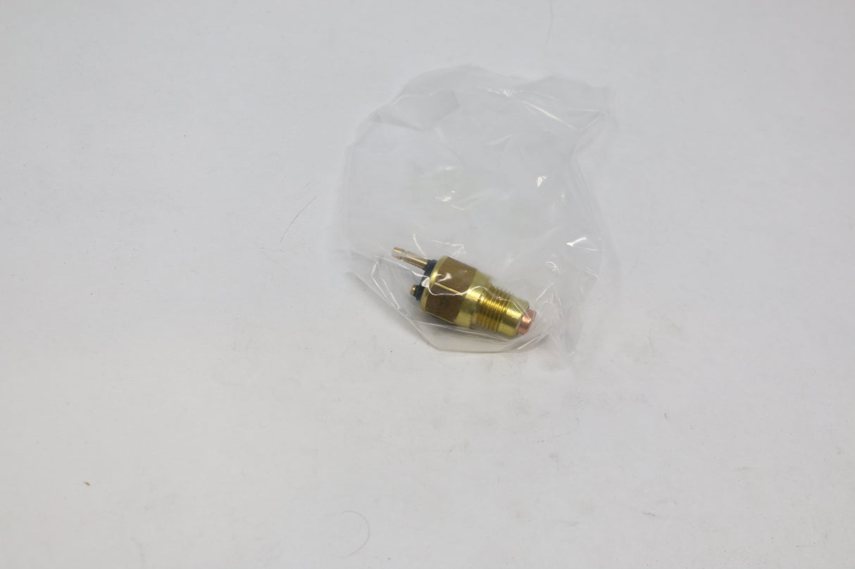JOHN DEERE - FACTORY OVERSTOCK ­-­ CH15516 ­-­ WATER TEMPERATURE SENSOR