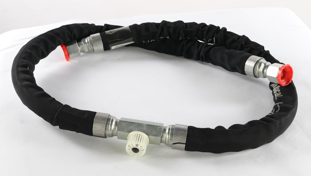 BOBCAT ­-­ 7307267 ­-­ HOSE HYDRAULIC ASSY