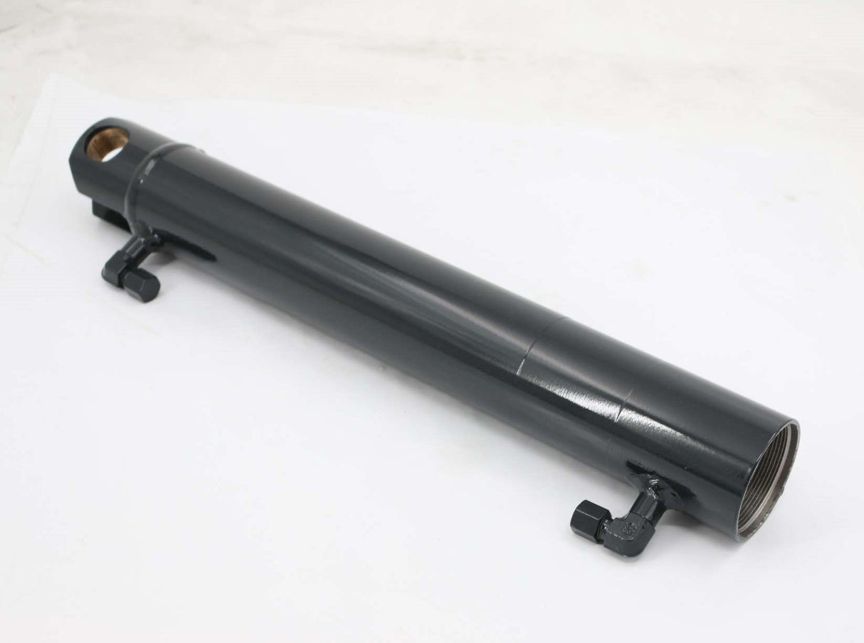 BOBCAT ­-­ 7390276 ­-­ TUBE CASE