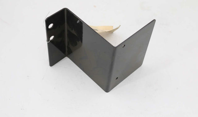 BOBCAT ­-­ 7379049 ­-­ BRACKET M