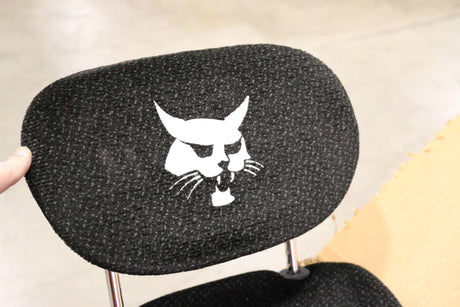 BOBCAT ­-­ 7313884 ­-­ SEAT OPER