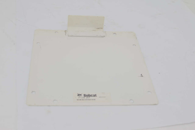 BOBCAT ­-­ 7139257 ­-­ BRACKET