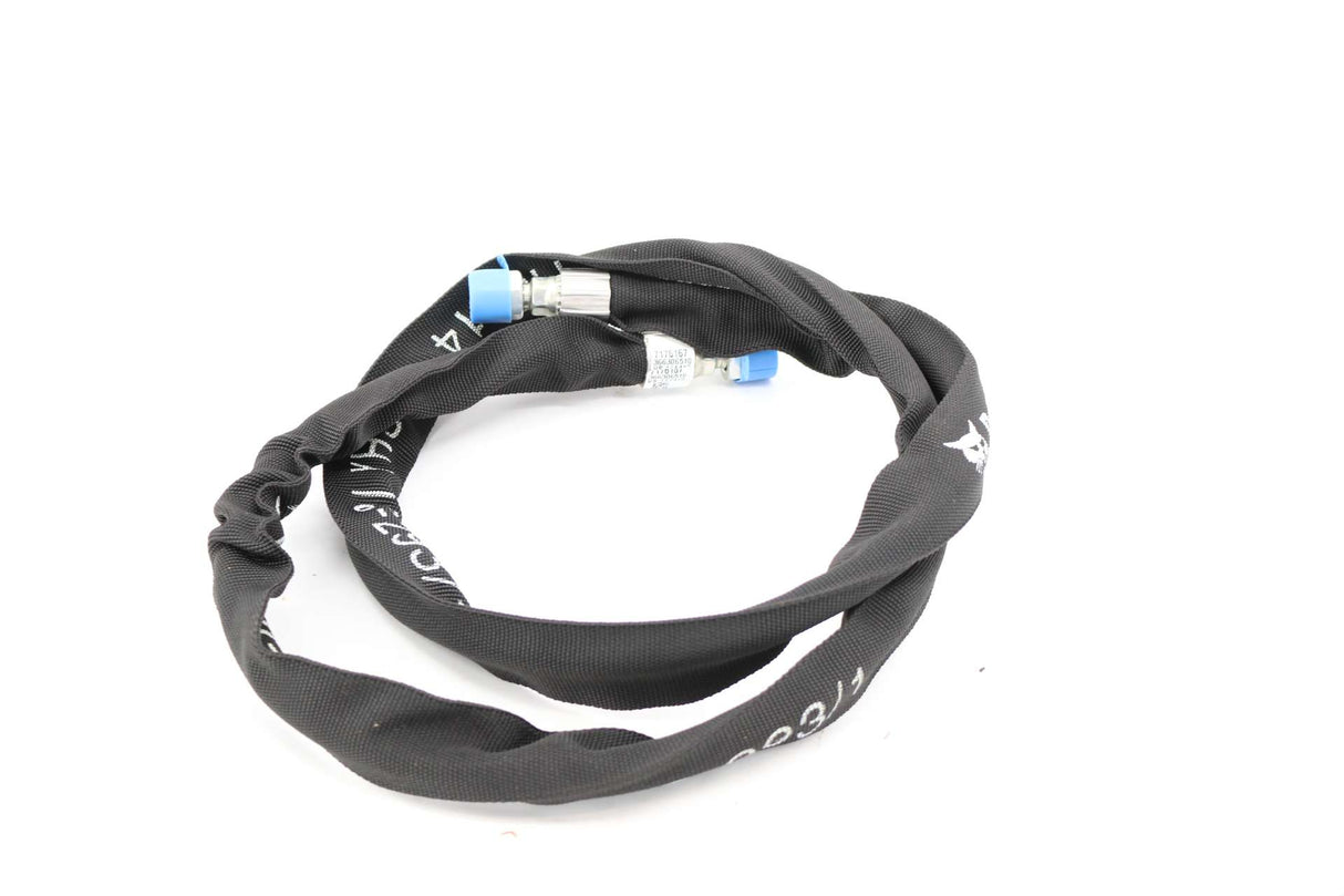 BOBCAT ­-­ 7176167 ­-­ HOSE HYDR