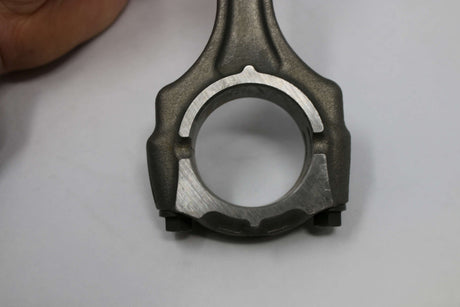 BOBCAT ­-­ 7396246 ­-­ CONNECTING ROD