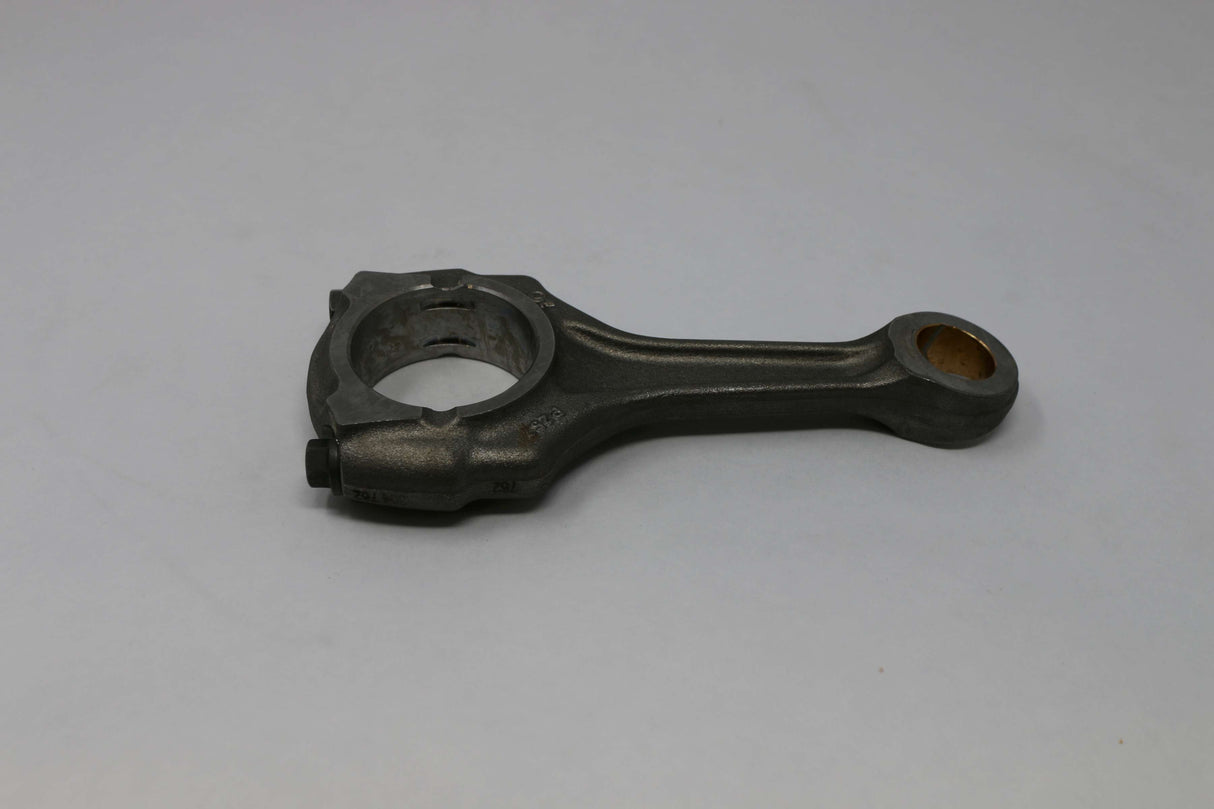 BOBCAT ­-­ 7396246 ­-­ CONNECTING ROD
