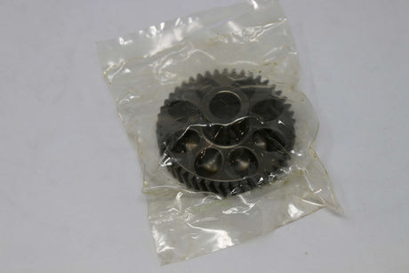 BOBCAT ­-­ 7369253 ­-­ GEAR PUMP