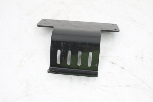 BOBCAT ­-­ 7299799 ­-­ BRACKET CONTROLLER