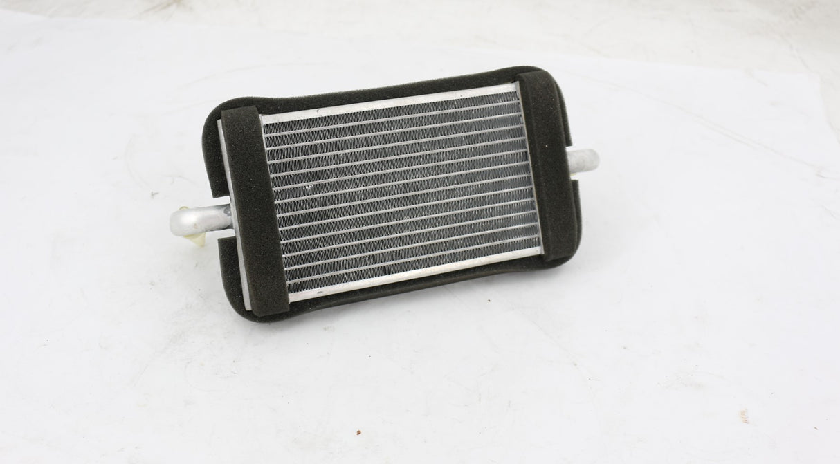 BOBCAT ­-­ 7380060 ­-­ COUNTERWEIGHT REAR