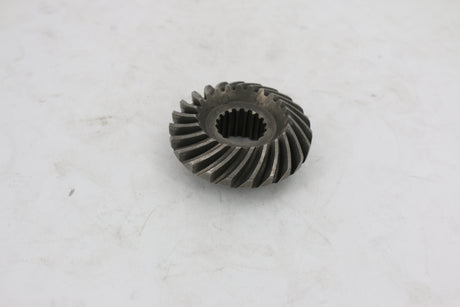 BOBCAT ­-­ 7389272 ­-­ GEAR DRIVE